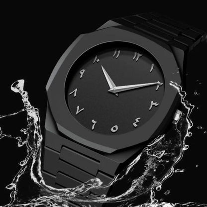 Montre Noire Élégance – Design Minimaliste avec Chiffres Arabes